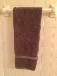Hanging towel